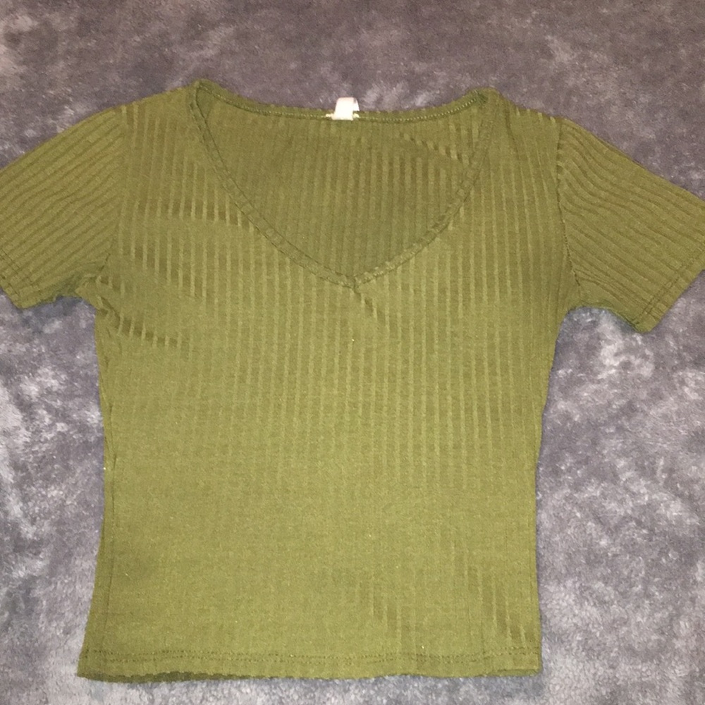 Tight crop top